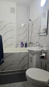 Shakespeare Central Apartment