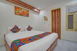 FabHotel Poorva Residency