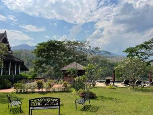 Nam Ou Riverside Resort