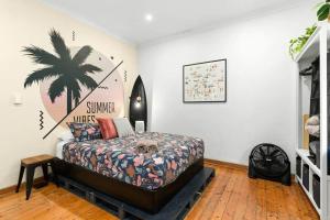 Beachfront Bondi Studio with Aircon