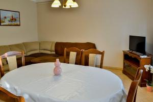 Haustierfreundliches Apartment nur 250 Meter zum Strand mit Waschmaschine, Grill, WiFi