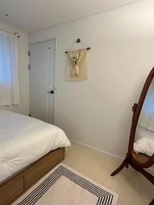 January Big Special Price Gocheok Dome Cozy Sensitive Cleanliness 75inch 2 Rooms Ps5andVr Free Parking Skydom