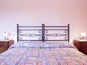 Modern Farmhouse in Pienza with Pool