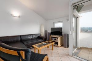 Bezauberndes Apartment nur 200 Meter zum Strand, ideal für ATP-Turnier