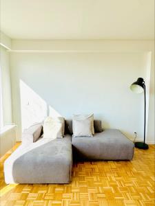 Bright apartment Antwerp Central Station