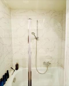 Bright apartment Antwerp Central Station