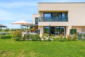 Atemberaubendes Apartment mit Whirlpool, Grillbereich, Smart TV