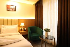 Royal Raven Hotel & Banquet Greater Noida Nearby India Expo Centre & Mart