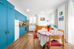 Traumhaftes Apartment nur 280 Meter zum Strand mit Garten und Grill