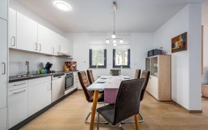 Beeindruckendes Apartment 550 Meter zum Strand mit toller Sonnenterrasse