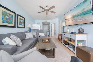 Phoenix VIII 8705 condo