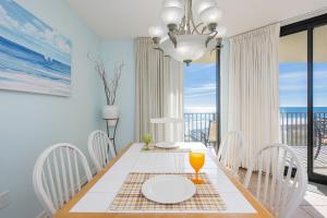 Phoenix VIII 8705 condo