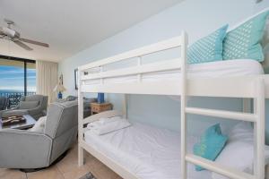 Phoenix VIII 8705 condo