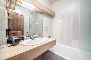 ALP AIRELLE - Deux pièces entièrement rénové au centre du village