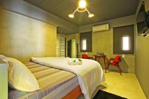 Chic Chiangkhan Hotel