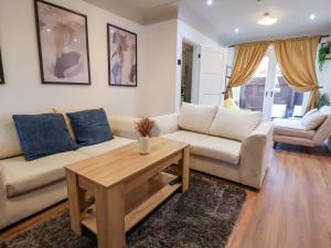 The Cloud House Hoole