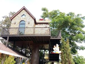 TomangOh Vintage Resort