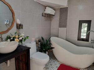 Catba Garden Camellia