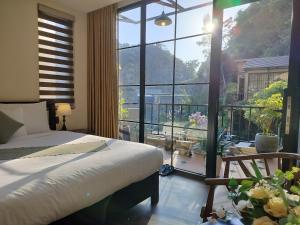 Catba Garden Camellia