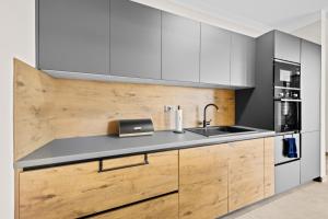 Villa Malena near Medulin for 8 persons with 51 m2 heated pool, wellness & beautiful sea view