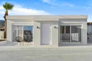 El Legado De Eirini - Modern 3BR House in Makry Gialos