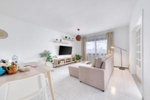 Casa Atassara - 500m to the Beach, Ping-Pong and Foosball By Lanzarote Vacation Homes