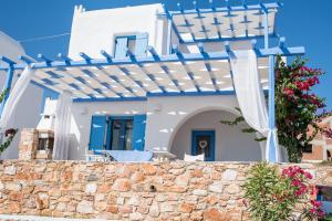 S & K Maisonnettes Paros Greece