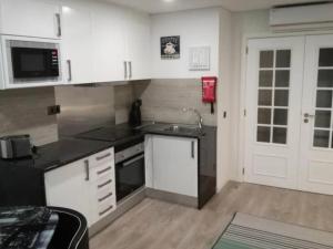 Ria Center Apartment - Right