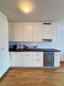 Simple & Comfy Apartment on Gartenstrasse