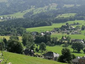 Charmant Appartement ensoleillé Massif des Bauges