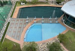 38# Couple Suite Studio - mount austin, JB