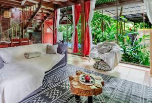 Private Caribbean Villa, Hot Jacuzzi Pool