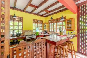 Private Caribbean Villa, Hot Jacuzzi Pool