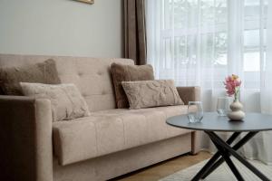 Elegant Apartments Mieszczańska Wrocław with Air Conditioning, Spa & Gym by Renters Prestige