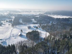Warmińska Polana - Nowy, całoroczny dom na 2 ha łące dla 8 osób - Gietrzwałd