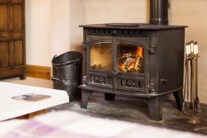 LakeDistrict Barn with SwimSpa & HotTub