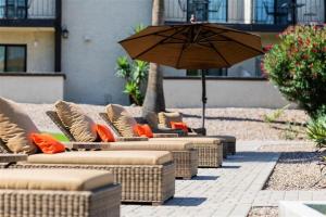 119 Fully Furnished 1BR Suite-Outdoor Pool
