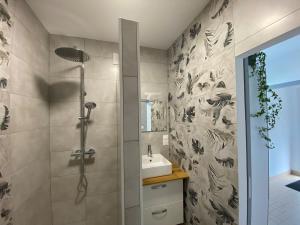 Gîte 2 personnes avec séjour et cuisine