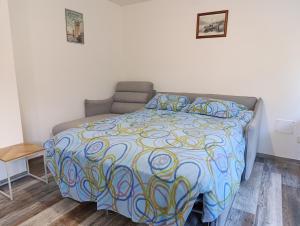 Callisto Vicino al lago con unatmosfera calorosa e giardino