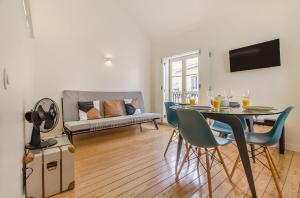Design Apartment in Typical Alfama