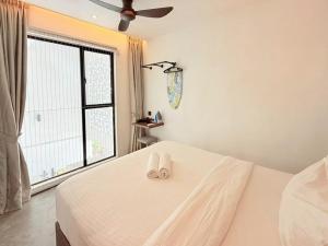 Room l 4min Walks to Pelangi Plaza