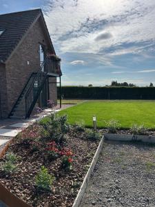 Stijlvolle woning in het groen van Poperinge