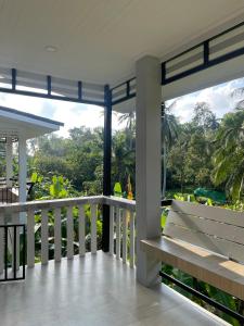 Banana House 2 Coconut Lane