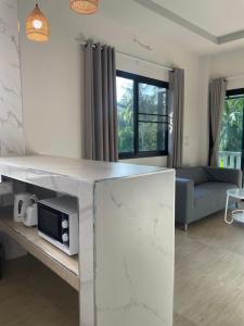 Banana House 2 Coconut Lane