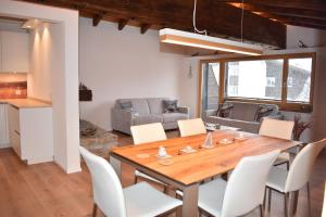 Helvetia 3005 Ra 3-ZW 3 Stock