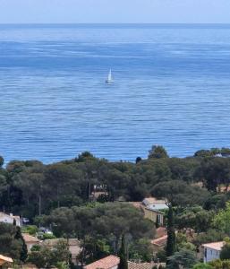 Villa Bali, little gem, great sea view and Estérel