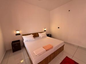 Tranquil Waves Marari