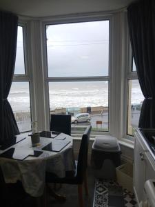 Rowntree Seaview Holiday Apartments