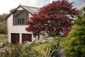 The Lookout - Ridgestone