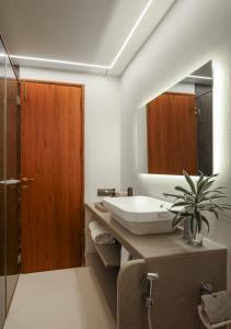 LohonoStays Villa Lani